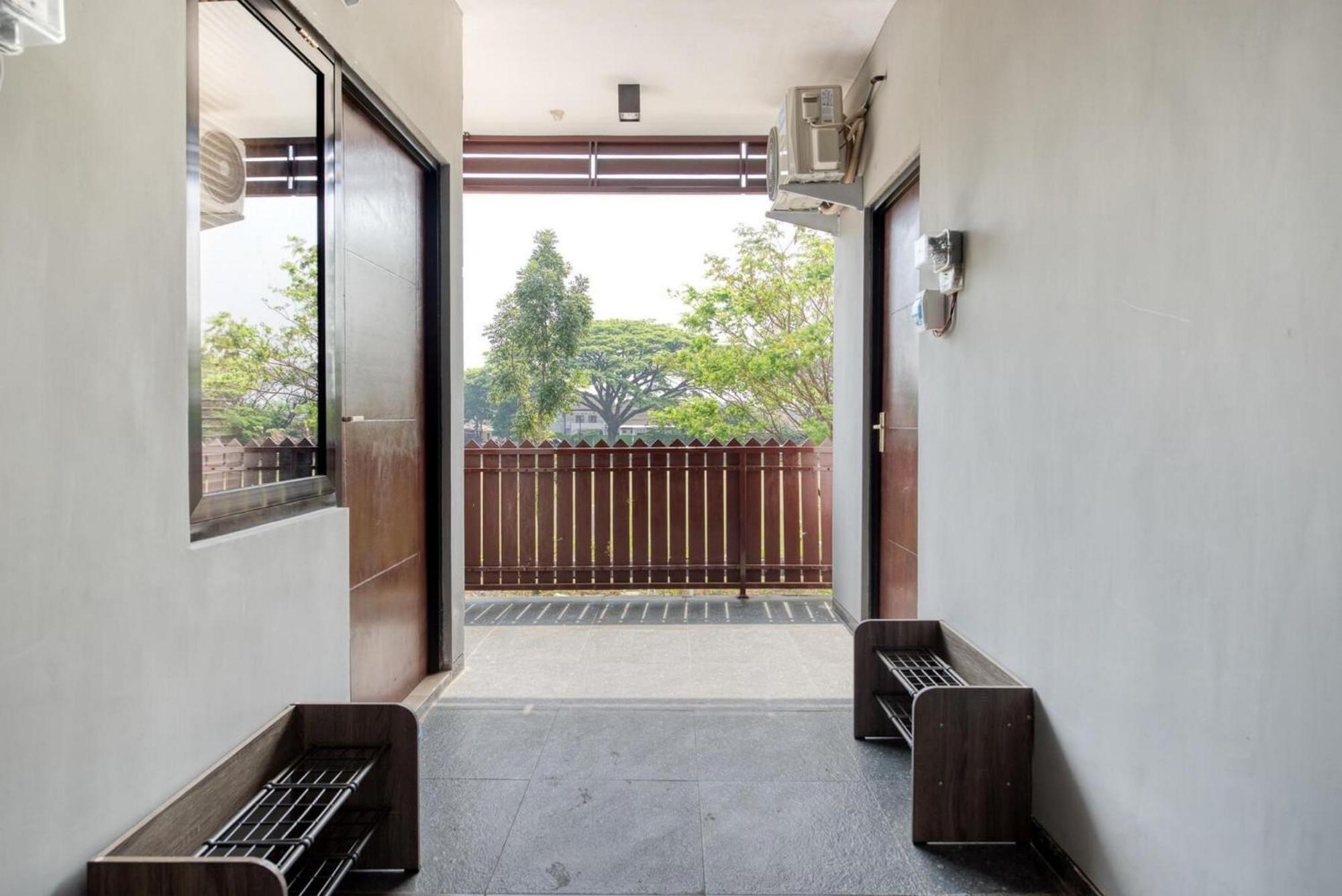 Reddoorz Syariah @ Jl. Cengger Ayam Dalam Hotel Malang Exterior foto